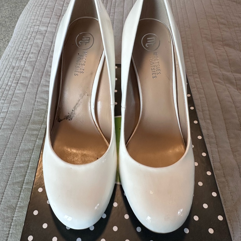 Kelly & Katie Cream Women's Heels